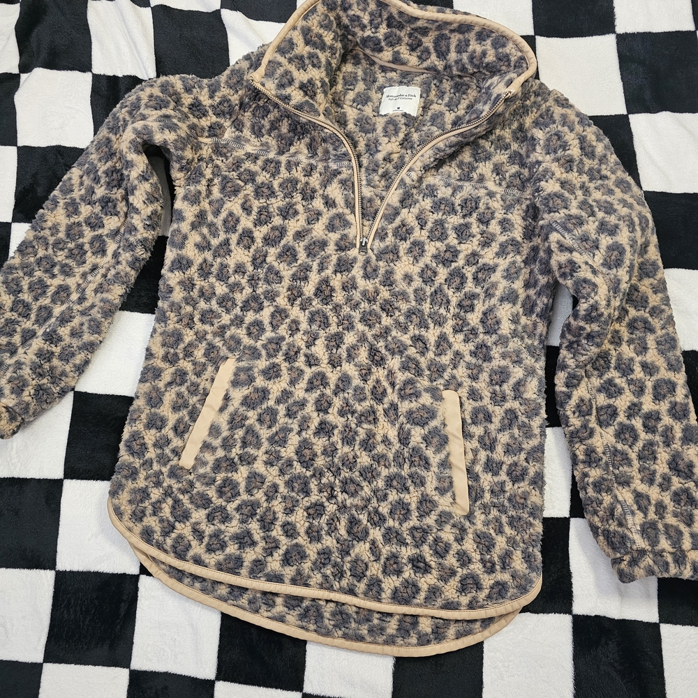 Abercrombie & Fitch Leopard Teddy Jacket
